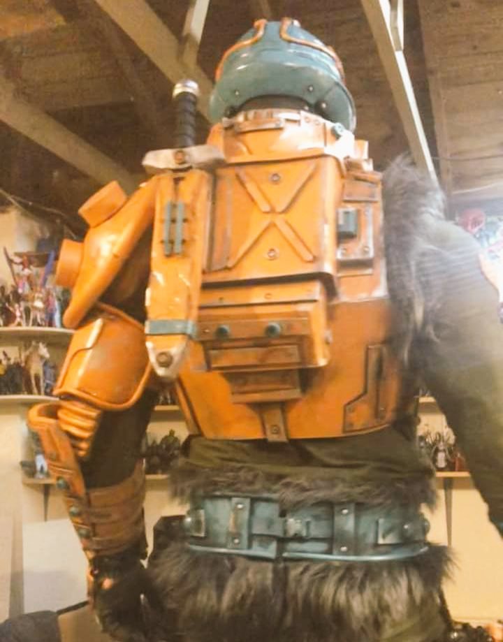 This cosplay is amazing! I loved every detail of the outfit this guy made. I don't know who he is, if anyone knows let me know!