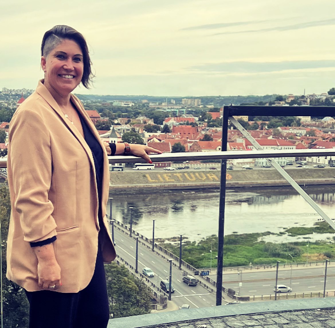 Karen Langhauser tweet media