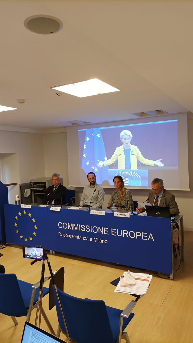 Coraggio e solidarietà al centro del discorso #SOTEU2022 State of the Union della Predidente <a href="/vonderleyen/">Ursula von der Leyen</a> al <a href="/Europarl_IT/">Parlamento europeo</a> Commentato in diretta a Palazzo Stelline a Milano con <a href="/straneuropa/">Marco Zatterin</a> <a href="/emmevilla/">Matteo Villa</a> <a href="/factanza/">factanza</a> <a href="/Vale_IlBureau/">Valentina Parasecolo</a> <a href="/bianchimatteo79/">Matteo Luigi Bianchi</a> e tanti ospiti <a href="/europainitalia/">UE in Italia</a>