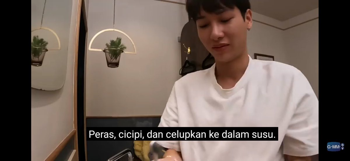 Xxxxxyyy10's tweet photo. Peras, cicipi, celupin kedalam susu
#มาเล่นGUNเถอะSpecial
#มาเล่นGUNเถอะ
#ComeAndJoinGun
#กันอรรถพันธ์ #ออฟกัน #OffGun
#ComeAndJoinGun https://t.co/154JNKEee8