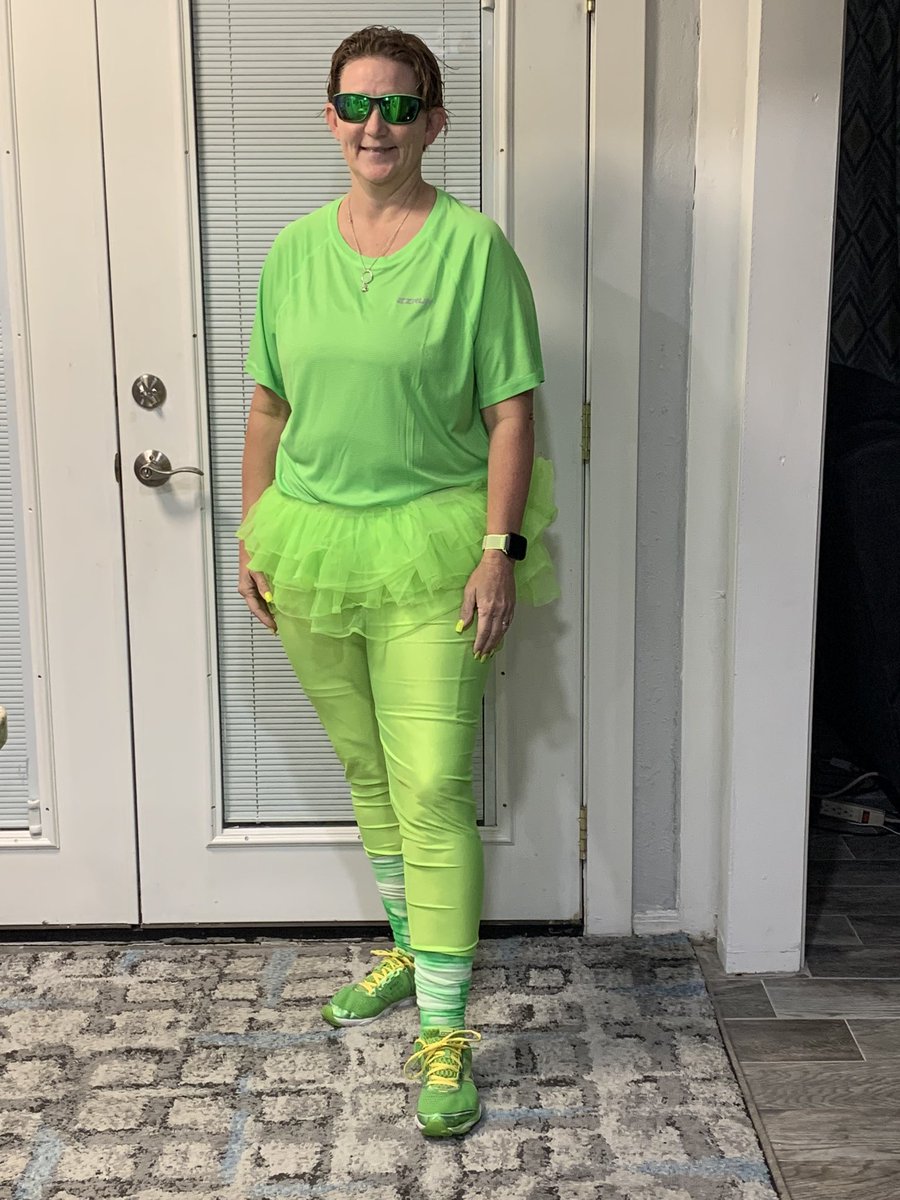 kaygustafson's tweet photo. Kindness color rush day. Bet no one knows what my favorite color is??  I know I made it difficult!!  #LISDBeKind #LHSKINDNESS @lewisvillestuco @LewisvilleHS https://t.co/f9unU0y4XK