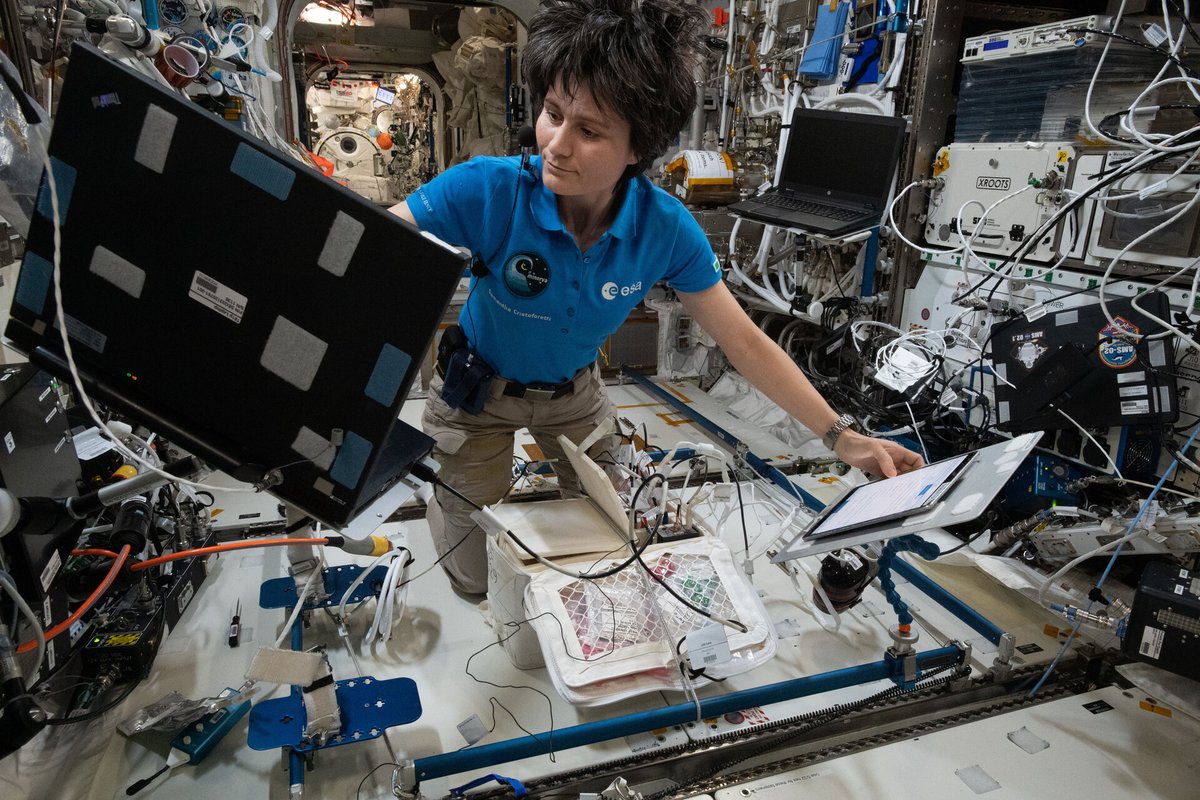 <a href="/AstroSamantha/">Samantha Cristoforetti</a> will soon fulfil the role of commander of the International Space Station. She's the first European woman to become a ISS commander. 💕
Can't wait to see the ceremony from ISS on September, 28! 
You're so inspiring, Samantha, grazie! 👣 esa.int/Science_Explor…