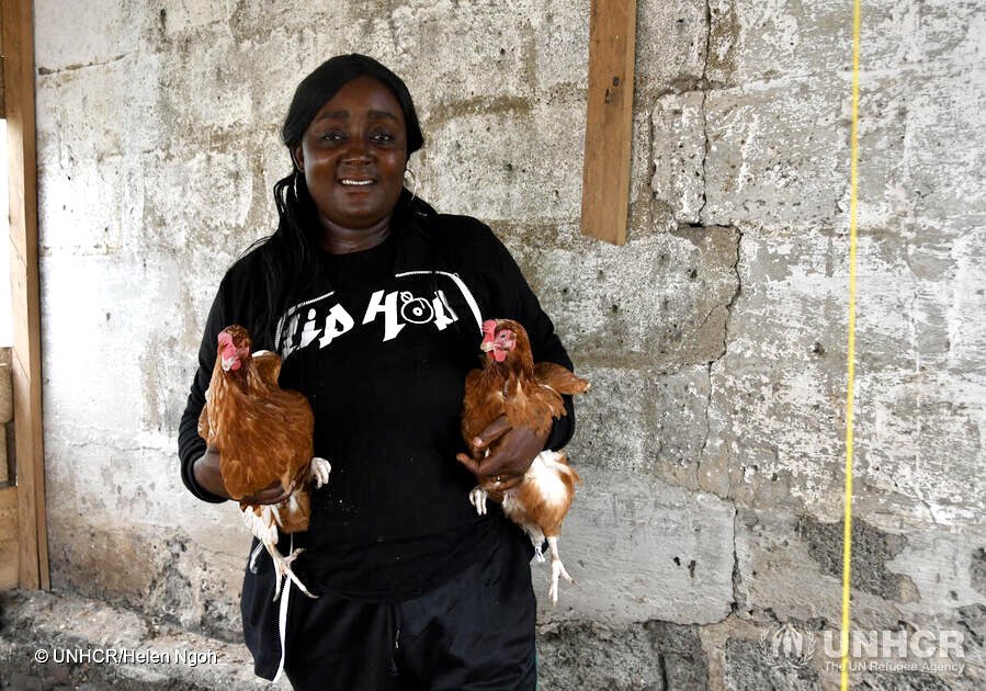 RefugeesCmr's tweet photo. Sabina is trying to rebuild a life she was forced to leave behind when she fled violence in South West #Cameroon.
UNHCR &
@FAOCameroun
helped her set up a poultry business.
Now she looks to the future with hope.
Read more here: https://t.co/oHQvk4XqAb
#UNHCRLivelihoods https://t.co/jZ4wFapKpk