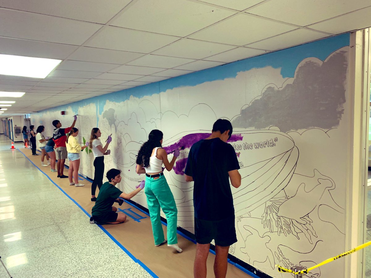 Principal_CSH's tweet photo. From a 70 foot blank wall to a beautiful mural depicting the merging of the Arts and the Sciences while celebrating the uniqueness of the CSH school community. All painted by our own students. Simply breathtaking to watch this transformation. #CSHpride https://t.co/k1TPlC5hMb