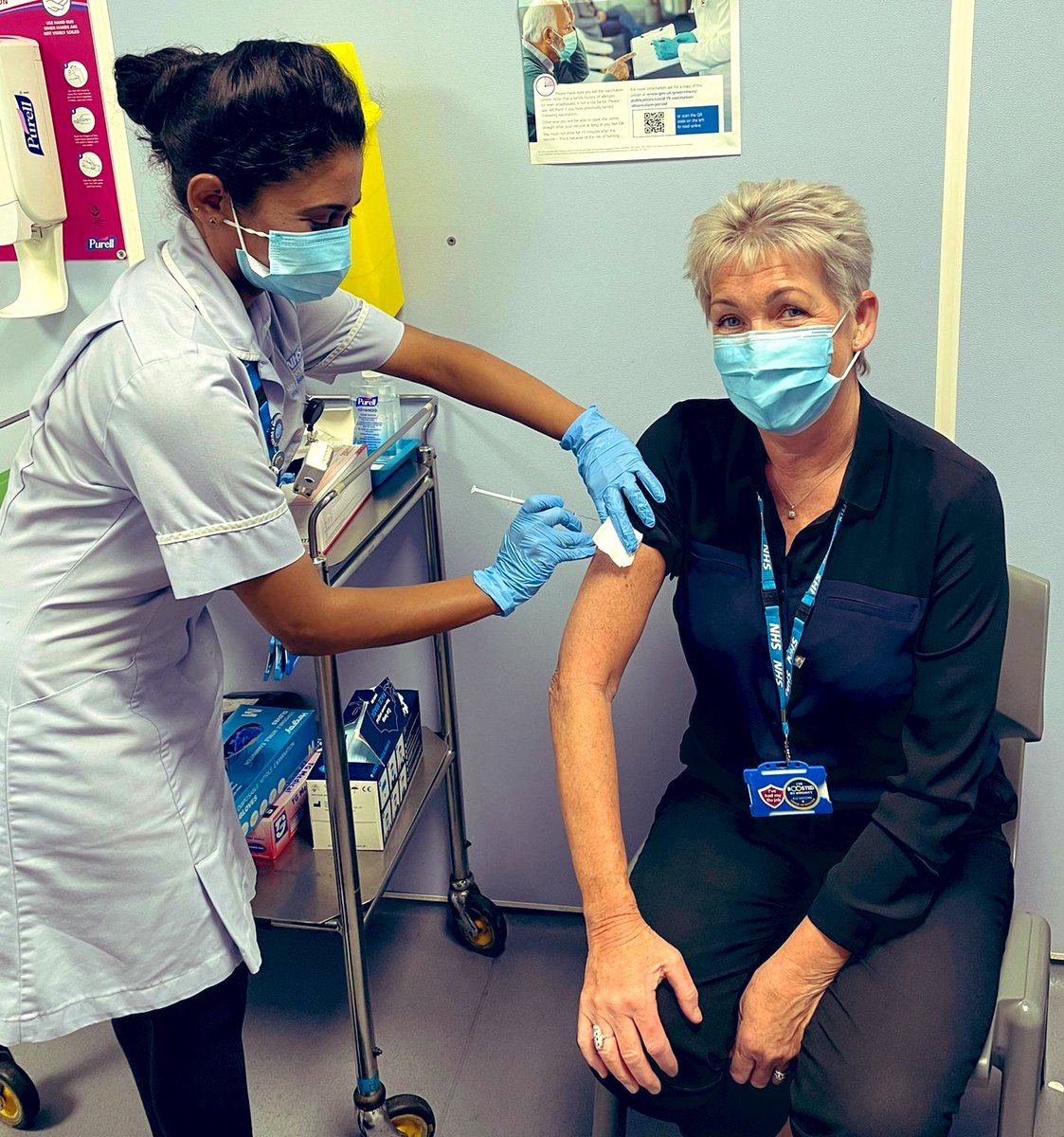 LOUISE HAMILTON tweet media