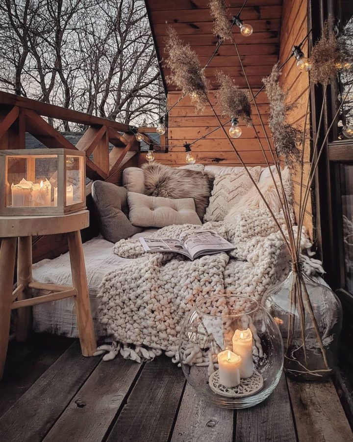 FutoniaShop's tweet photo. Se acerca el otoño y nosotros nos adelantamos para daros ideas para tener un balcón o terraza con estilo. 😉

📸 Picture of marzena.marideko in IG. 🤗

#FUTONES #tatamis #tiendaonline  #spain #portugal #camas #colchones https://t.co/yKWJrKrv5H