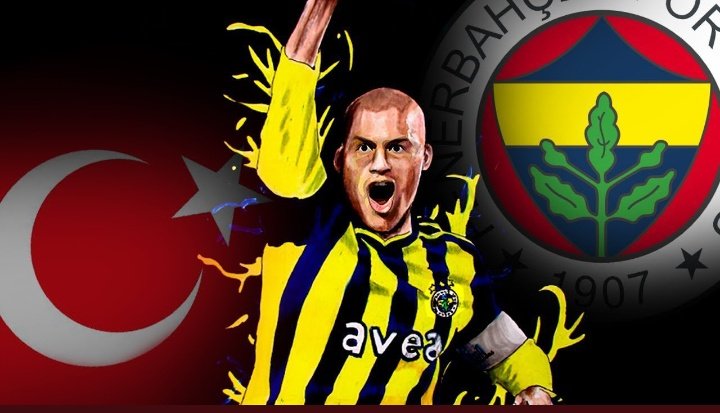 randal35's tweet photo. İyi doğdun kaptan 💛💙 #alexdesouza #Fenerbahce https://t.co/8V7Qy7NOVX
