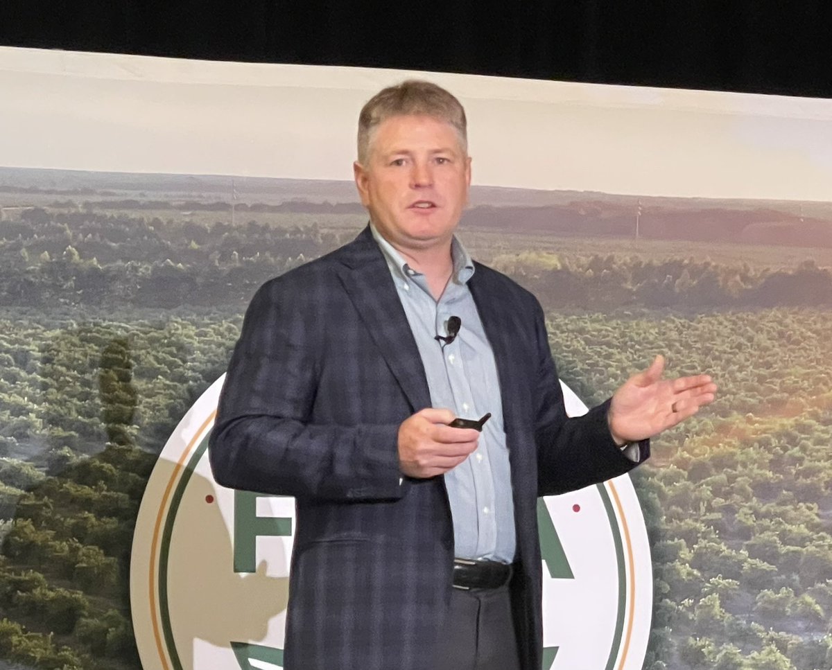 FFAAtweets's tweet image. Great start to the day with the fabulous #FFVA Cracker breakfast! Thanks to Jim Faircloth w/ Syngenta for introducing Dr. Haven Baker, co-founder of Pairwise, who shared his expertise on ag technology. Sounds like the near future holds great solutions to today’s ag challenges!