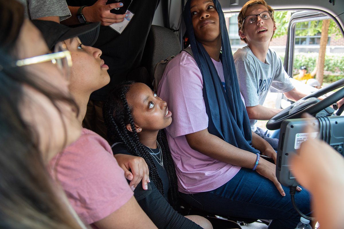 At our CAV Career Pathways Camp in August, students learned all about CAV technology &amp; careers from <a href="/UMNews/">University of Minnesota</a>, <a href="/ThePlumCatalyst/">ThePlumCatalyst</a>, <a href="/BearTracksWBL/">Bear Tracks Self-Driving Shuttle</a>, <a href="/Newtrax1/">Newtrax</a>, <a href="/AECOM/">AECOM</a>, <a href="/HDR_Inc/">HDR</a>, <a href="/BayandBayMN/">Bay and Bay</a>, <a href="/Tesla/">Tesla</a>, <a href="/ZeusChassis/">Zeus Electric Chassis</a>, <a href="/NorthlandCTC/">Northland Community & Technical College</a>, <a href="/RamseyCounty/">RamseyCounty</a>, <a href="/Danfoss/">Danfoss Group</a>, &amp; more!
cts.umn.edu/news/2022/sept…