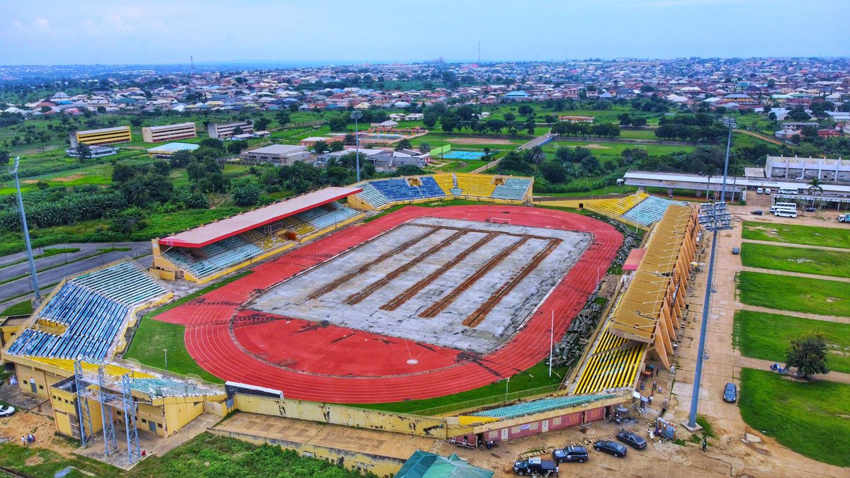 followKWSG's tweet photo. SPORTS DEVELOPMENT: After many years, work has now begun to replace the artifical turf at the Kwara State Stadium's mainbowl with natural grass. This will again qualify the facility to host international games like the ongoing CAF Championship. https://t.co/5S3jJSuXQ1