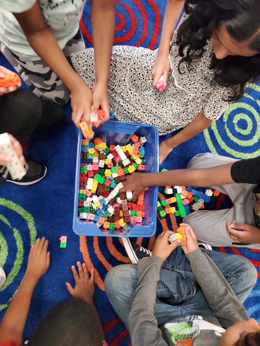 MisterQuayson's tweet image. Using manipulatives to solve math problems! #everyonecanlearnmath