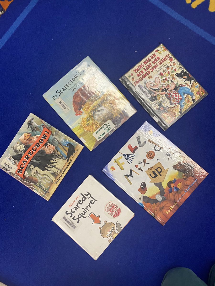 MTL_PW_ONeillW's tweet photo. Canโt wait to use these Fall themed books in speech/language therapy sessions for the next month. Books are a great way to target so many goals! #schoolbasedslp #parkwaypride #speechlanguage https://t.co/0e3RPFXxNr