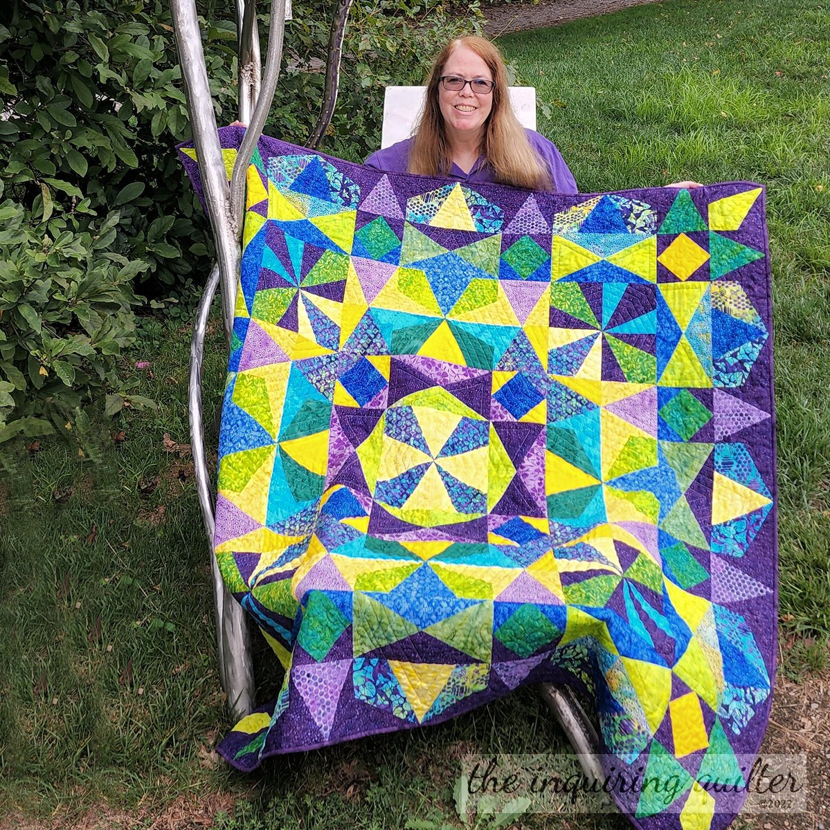 Finished my quilt for the Island Batik Tool Talk Blog Hop. What are you working on? Drop by to enter all the giveaways!

inquiringquilter.com/questions/2022…

#inquiringquilter #islandbatikambassador @islandbatik #islandbatik #iloveislandbatik