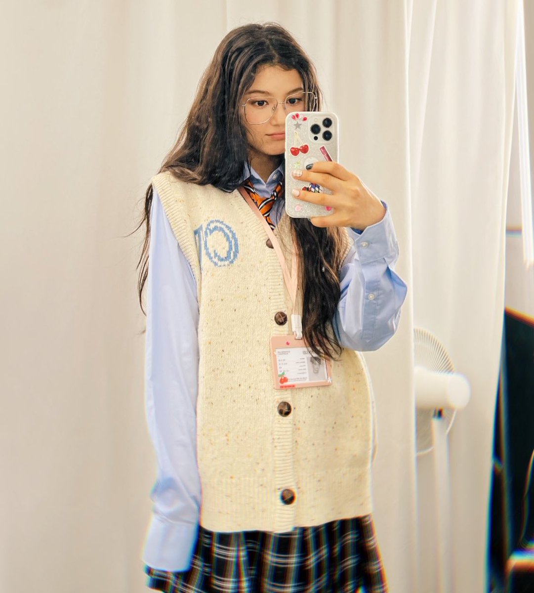 danielle pics tweet media