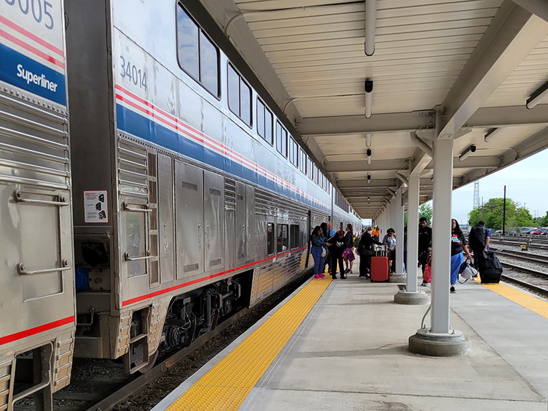 Amtrak's City of New Orleans train normally leaves Homewood just before 9 p.m. on Wednesday. The run has been cancelled tonight in anticipation of a possible rail strike. Metra's Electric Line is not expected to be affected if the strike occurs.
ow.ly/nf0g50KJ1Zr