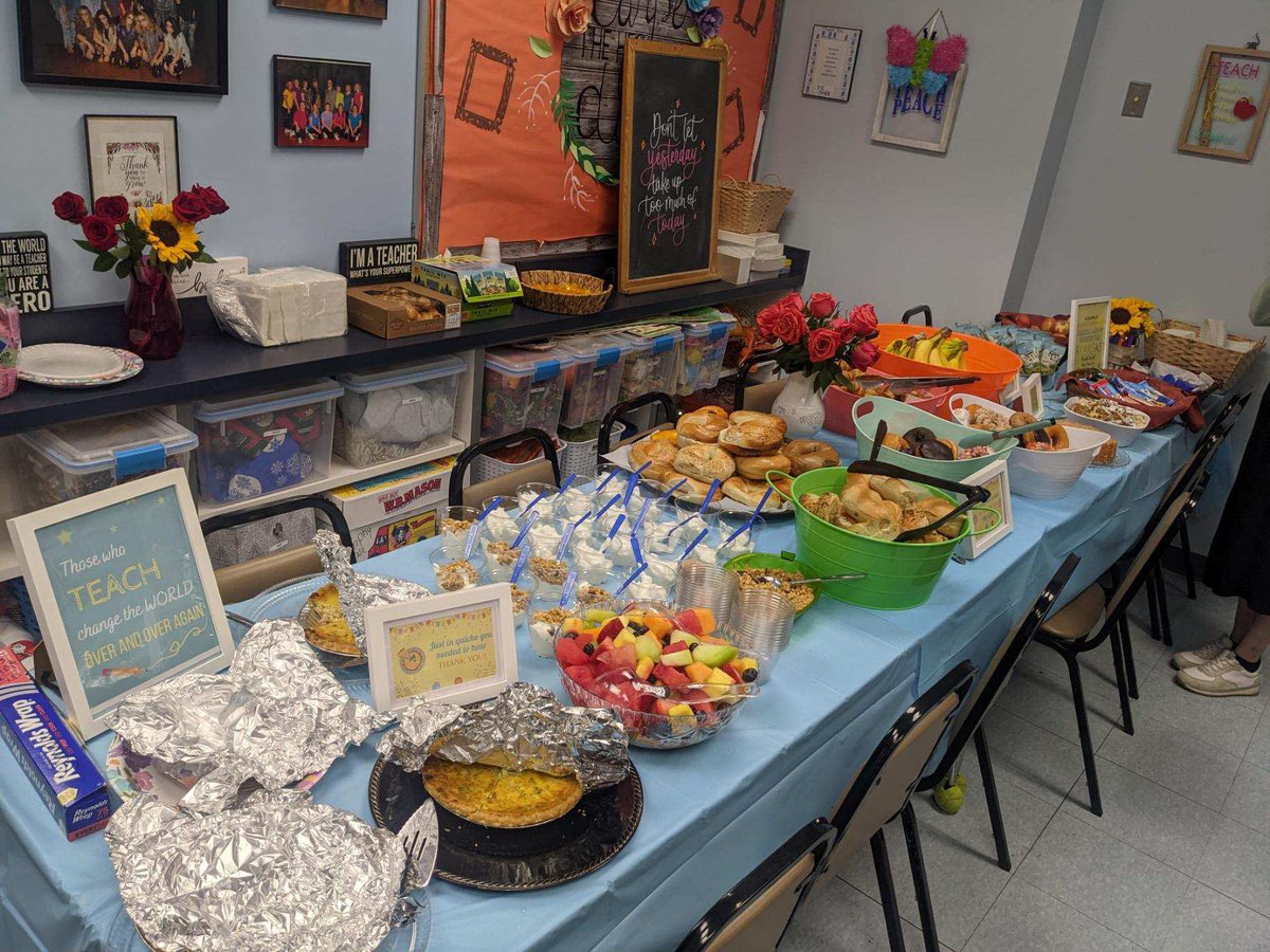 jvdcal08's tweet photo. Just in “quiche” you didn’t know, our PTA just made our day!! What an amazing welcome breakfast! Thank you so much!! #pkpta 🐾 @MrsJVMiller @WestMilfordSupt https://t.co/gPPuKcYgo4