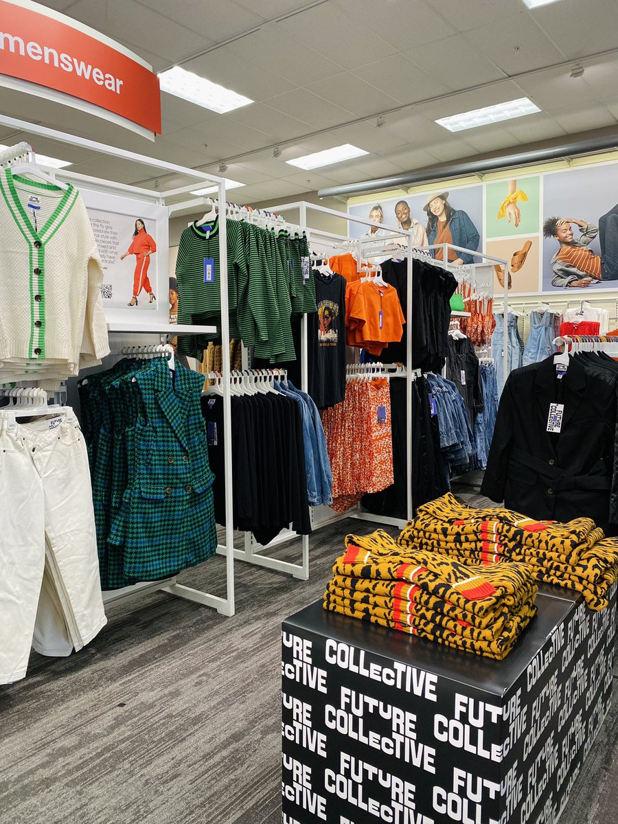 Carrie_Kay31's tweet photo. The future brought to you through Target’s new collection that reflects the latest fashion trends and encourages guests to discover themselves.✨
#futurecollective 
@JPDixon77 @AshMo2357 @KevinKaminski10 https://t.co/5H7WbWccQB