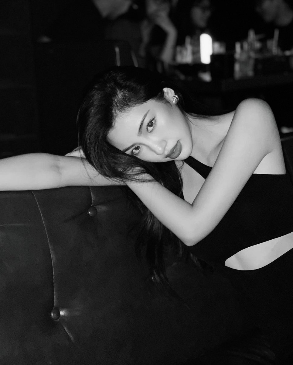 ❦ (@giannaverie) on Twitter photo 