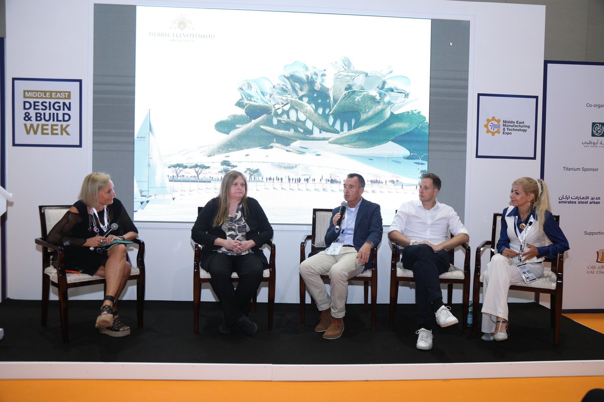 ExpoMedb's tweet photo. It's been a wonderful 3rd day at MEMT/MEDBW 2022, where the global business fraternity came together to leverage business opportunities, explore innovative ideas, and find solutions to the toughest challenges facing the industry. 

#MEMT #MEDBW https://t.co/U8a7UejR0N