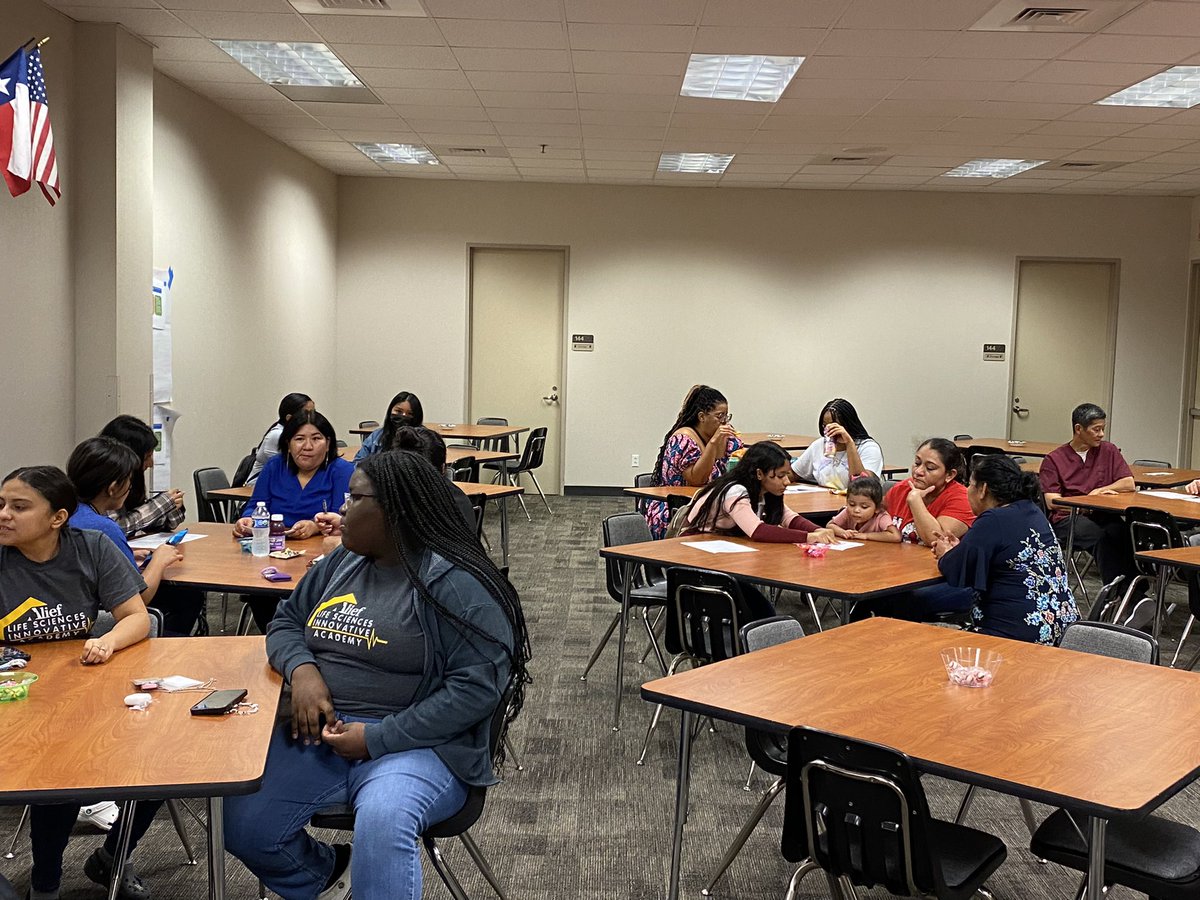 Alief Life Science Innovative Academy tweet media