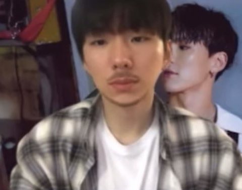 Yoo1122ooY's tweet photo. 이것도 진짜 웃김......
귀여운거 많았는데
웃긴것도 많았는데
왜이랗게 현실적인 수염 고르냐고???ㅜㅜㅜㅜ https://t.co/K41kXHKaXx