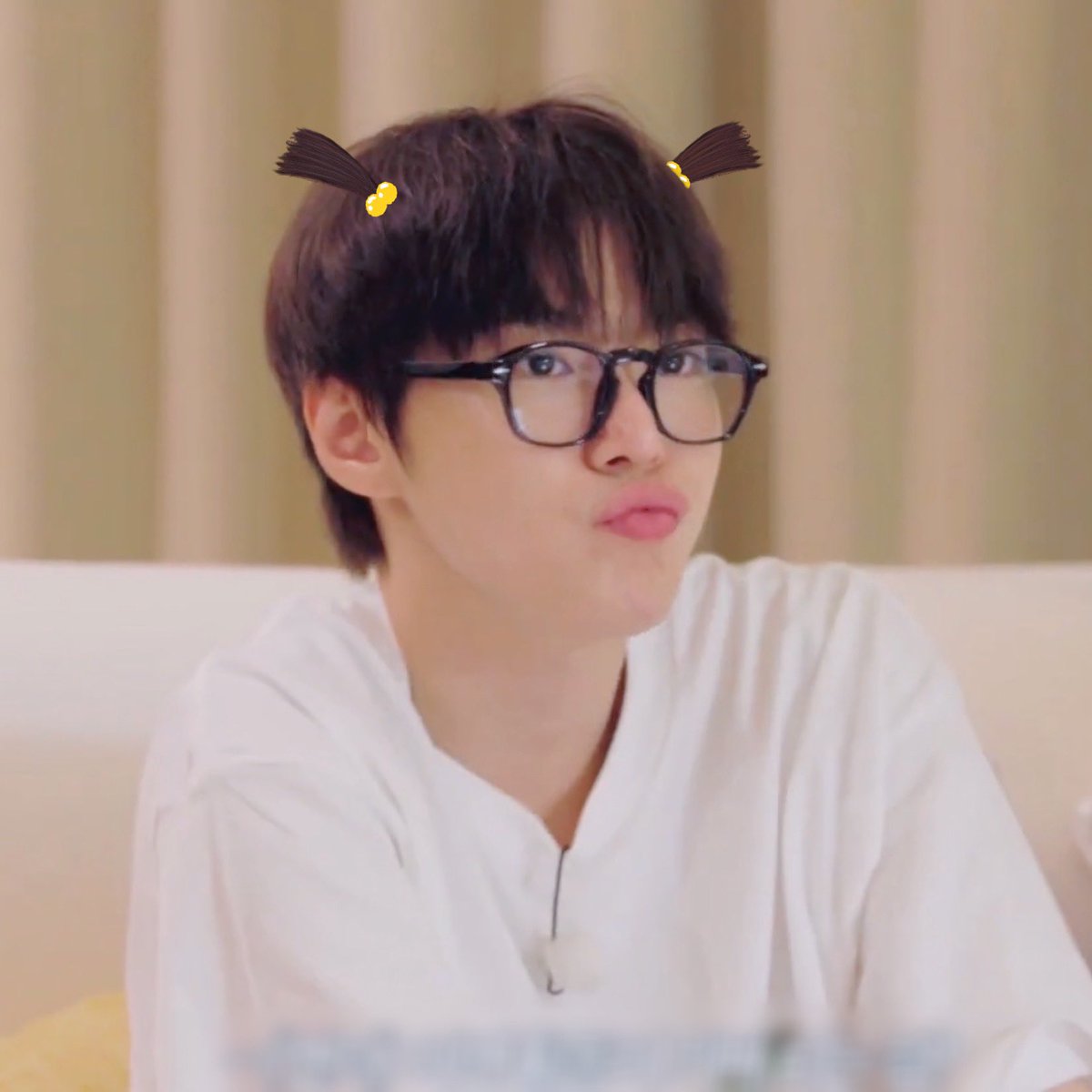 ♥(〃 ◕ ૩ ◕〃)♥