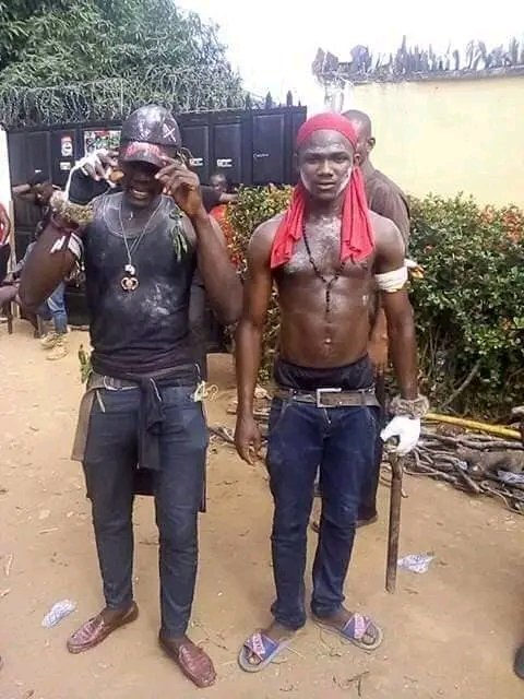 GREATBIAFRAVIP's tweet photo. Don't Pass Without Saying #_RIP to All Those Biafra 's Who lost their LIVES when Nigeria Army Invaded Nnamdi Kanu's Compound on this Day 14 sept 2022.
We pray & Remember All those whom lost their LIVES Defending Biafran"s , may their souls Rest In perfect peace🙏 https://t.co/Gu7dT2Wukk