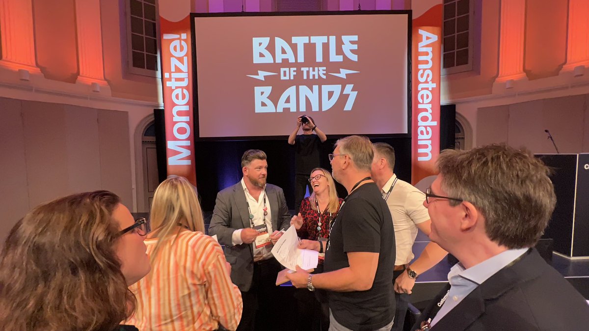 claudepatrick's tweet photo. The #Loopies preparing for ‘Battle of the Bands’ 🎸🎤🥁🪗🎹 #Monetize2022 https://t.co/KWY2qBIIiT