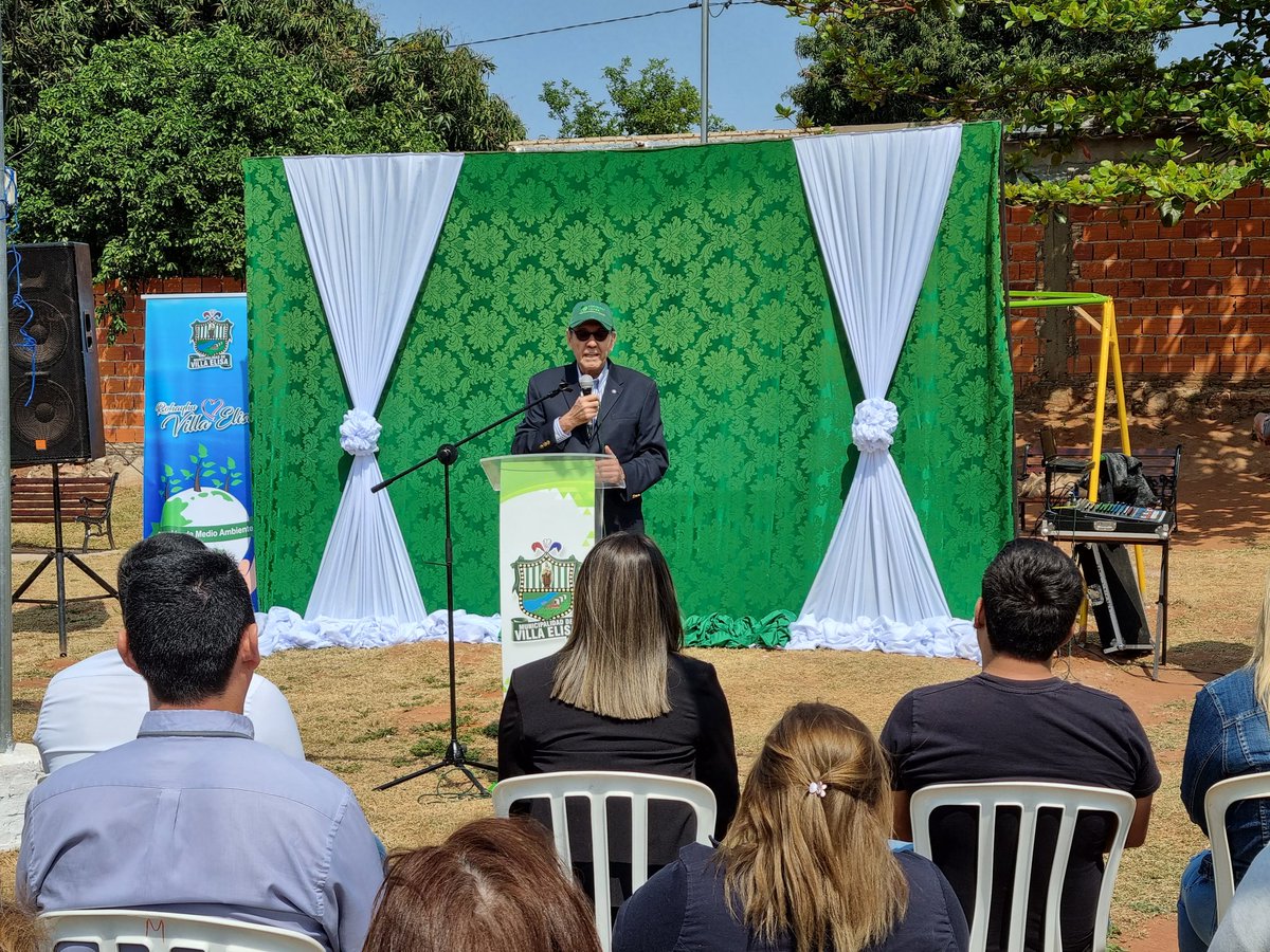 PNUDPARAGUAY's tweet photo. ¡El primer parque infantil naturalizado!🎉👏

✅Un parque con materiales naturales y diseños no estructurados!

☝Este espacio verde ubicado en Villa Elisa, apunta a fortalecer el vínculo de los niños y niñas con la naturaleza🍀🌿🍃 https://t.co/ItDlVQTeIM