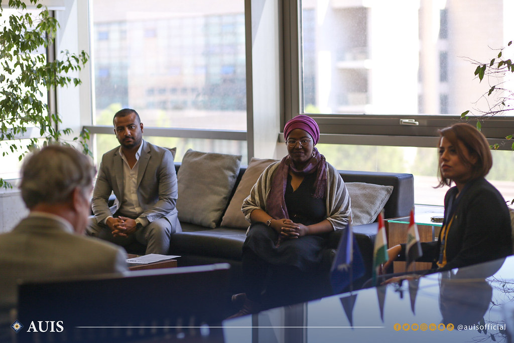 auisofficial's tweet image. #AUIS was honored to host  the @US State Department representative Sara Abbas this week, to explore the progress that young learners have been engaging with through the Access Micro-scholarship Program!

#AccessProgram #US  
#LearnTodayLeadTomorrow #AUISAdvantage #Iraq #Kurdistan