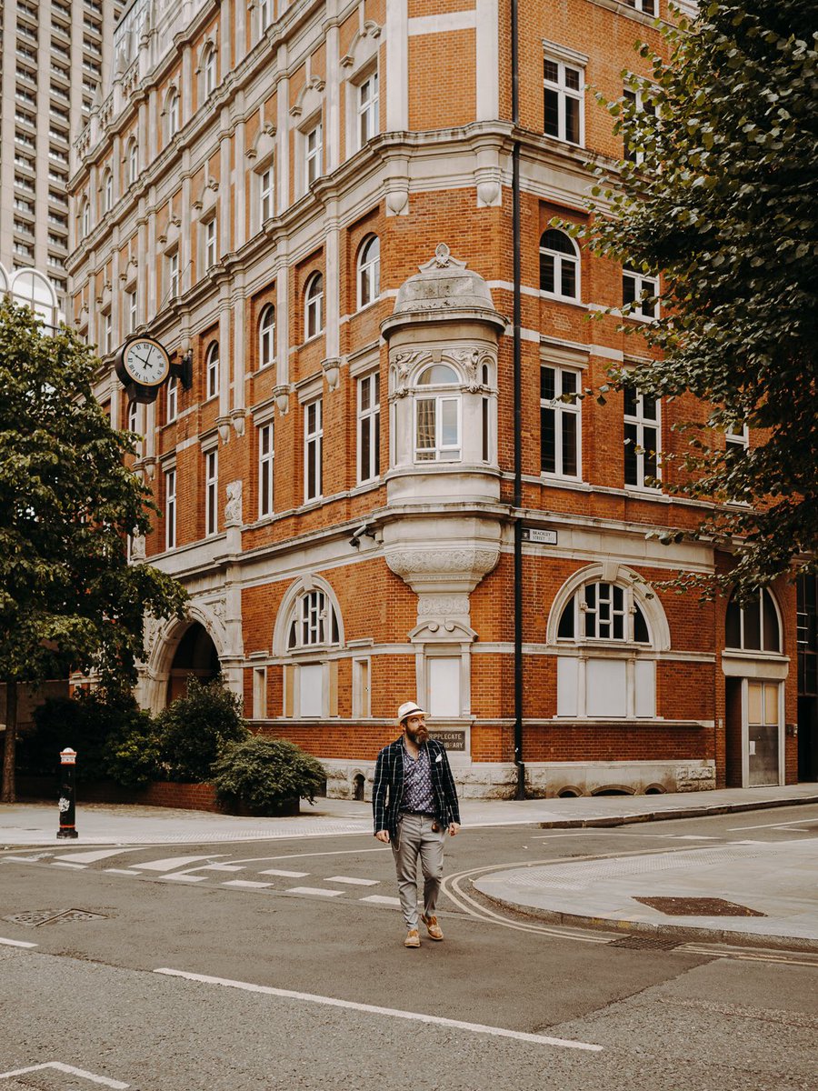 First time in London and I love it so far. Buildings and #architectur is my kind of style here. #london #streetphotography #travel #traveller #iamhereforwork