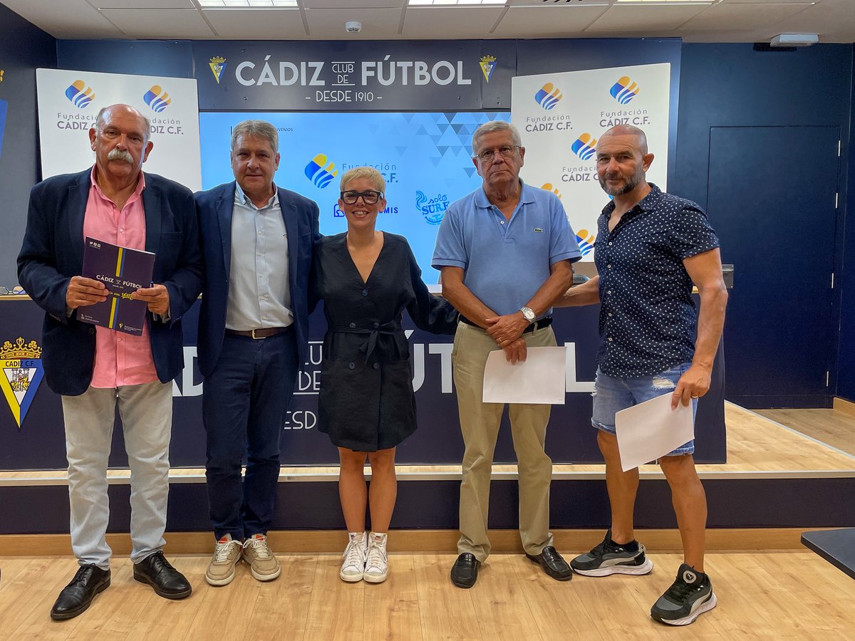 Cadiz_Fundacion's tweet photo. 🕹️ Fundación y @EpickidsL presentan #ESportsGenuine 

✍️ https://t.co/Etl0HkjY4h https://t.co/hQGL82haJH