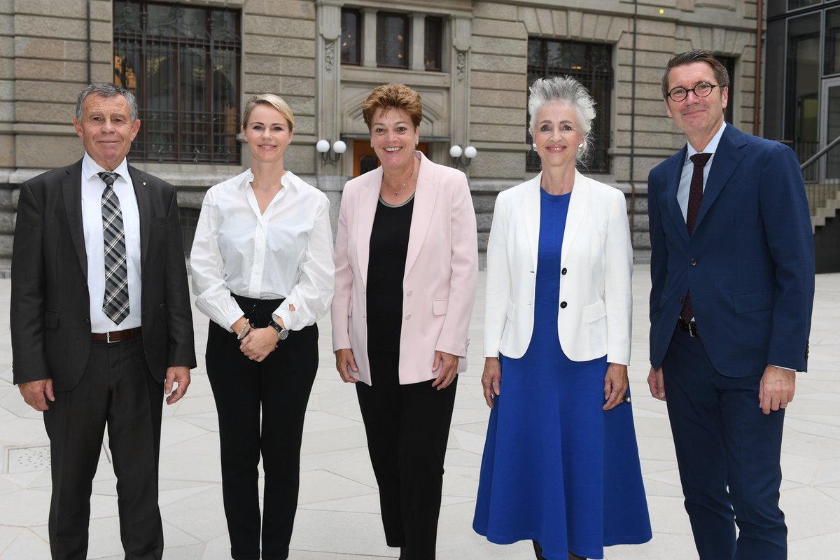 Die Bürgerlichen lancieren den gemeinsamen Regierungratswahlkampf – mit starkem Leistungsweis und guten Argumenten 🎉 bit.ly/3dhuXiL #wahlen2023
