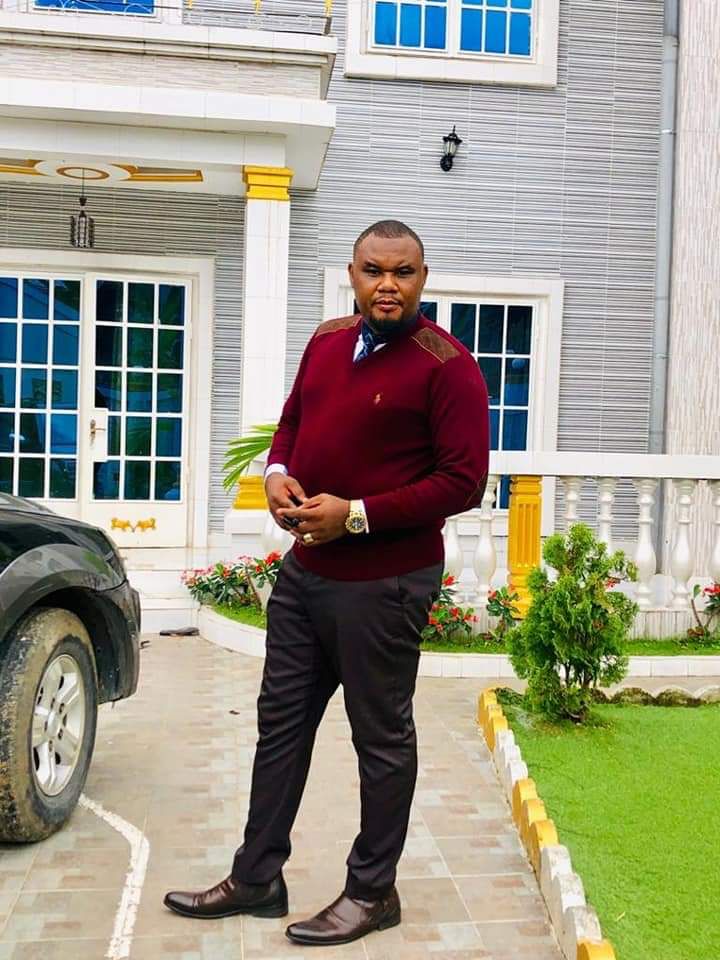 JDC_Fr's tweet photo. 🔴#Lions_Indomptables

L'entreprise de haute couture africaine EL Dabo LTD, du camerounais Ousmane Dabo Mouliom a été #choisie par Samuel Eto’o pour #confectionner une des tenues des @LIndomptables pour la Coupe du Monde 2022.
©️: @CRTV_web #Qatar2022 #JDC https://t.co/oR5FVzOQI9