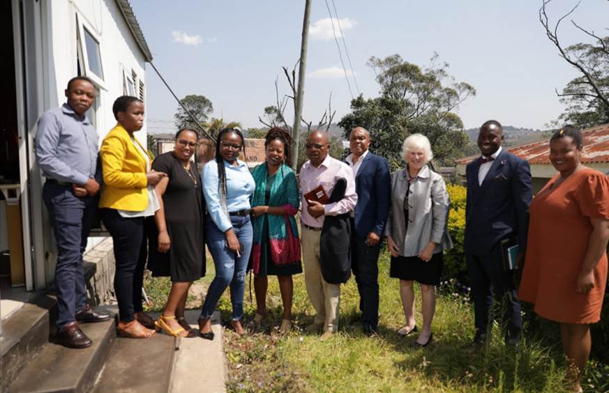 JhpiegoCEO's tweet photo. I’m thrilled to visit our @Jhpiego team in the Kingdom of Eswatini & deliver remarks at the #ECSACON 15th biennial conference, alongside delegates from 16 Eastern & Central African countries on the importance of a strong health system with prepared & equipped #nurses & #midwives. https://t.co/NKbgvkb01b