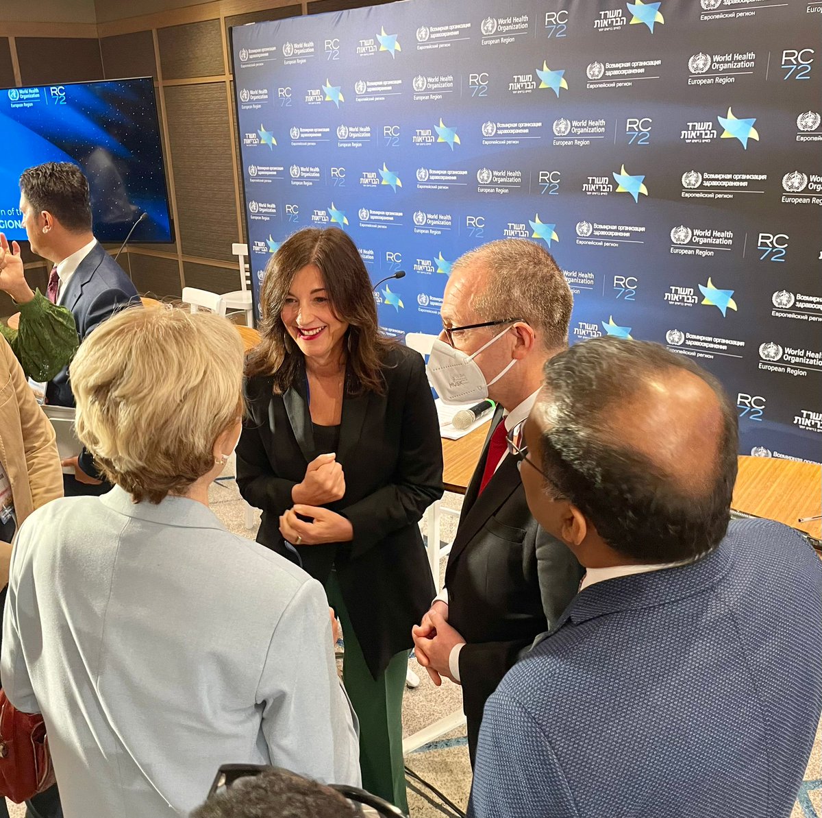 DrSanja_MM's tweet photo. As an innovative approach, the Signature Initiative on childhood obesity of the Advisory Council proposed a network of First Ladies/Gentlemen to raise this issue high on the political agenda. #RC72TLV https://t.co/SE36kMMBj4