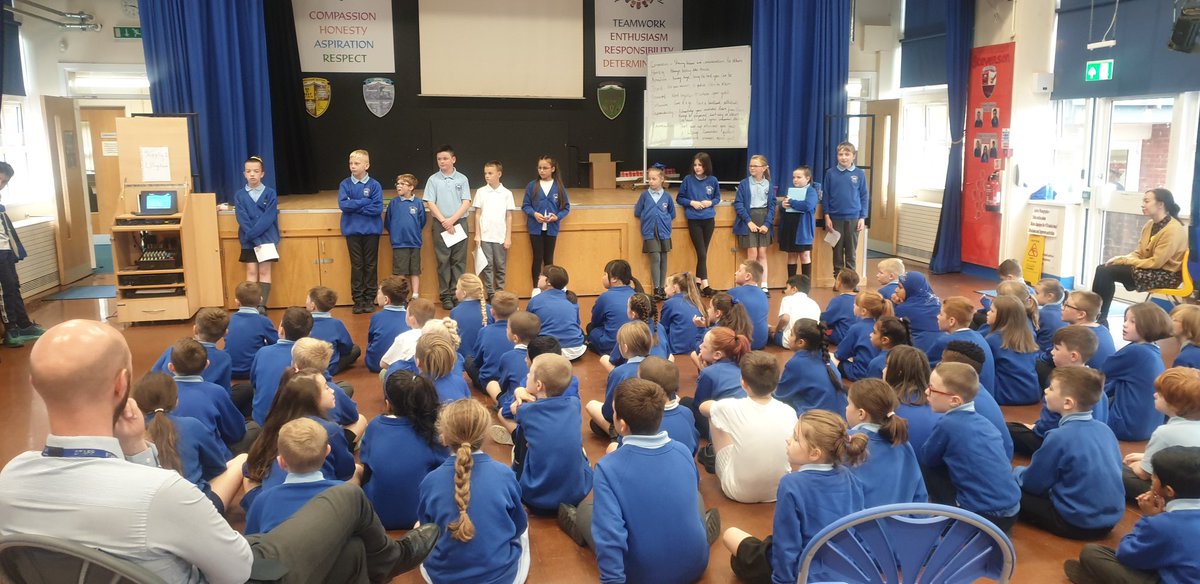LongshawJuniors's tweet image. Our house captains read out their speeches and the votes were cast. Congratulations to our newly appointed captains. We will announce this officially on the newsletter this week.