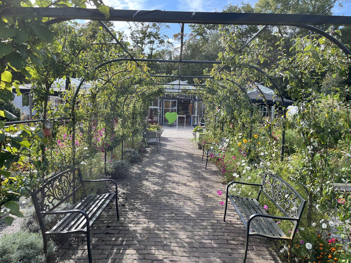 Bijna klaar voor 10 jaar ⁦<a href="/MVOwestland/">MVO Westland</a>⁩ in de kas van ⁦<a href="/VillaOckenburgh/">Villa Ockenburgh - SHBO Ockenburgh</a>⁩. Ben jij erbij?