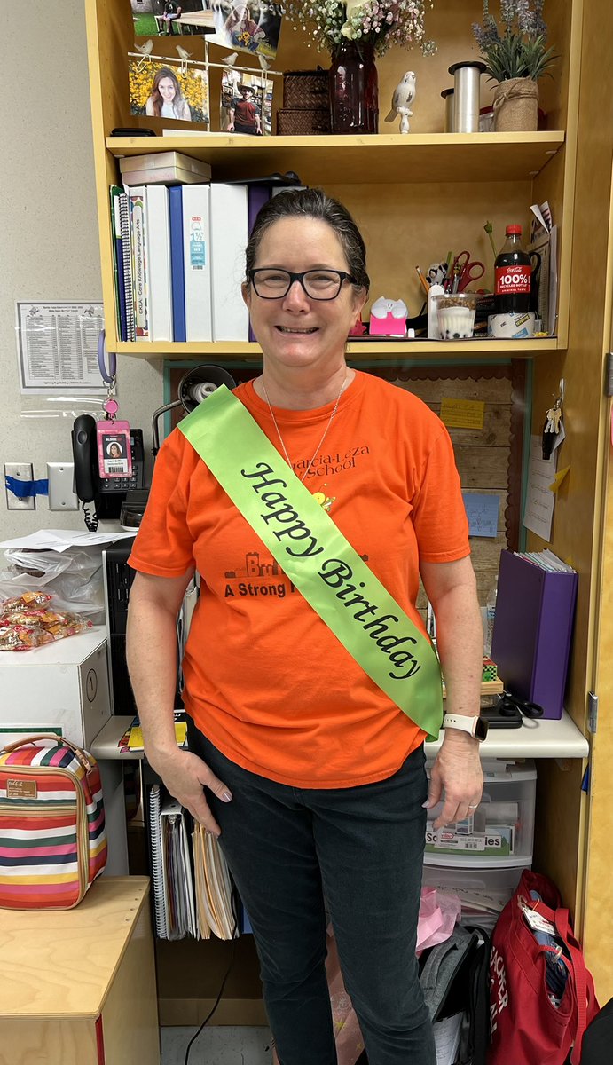 JacquieKortz's tweet photo. Happy birthday to Ms Griffin, one of our great sped teachers!🥳🎉🎂❤️💚@GarciaLeza_AISD @Counseling_AISD @aldinesped #MEMCGL #AldineConnected #CaresTeam @PattyWillis1 @anitaperezABC https://t.co/XvXP7SHReZ