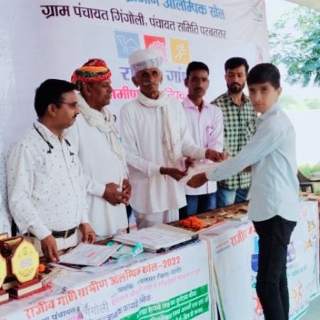 AajuTotal's tweet photo. #नईप्रोफ़ाइलतस्वीर https://t.co/mkCecteFoS