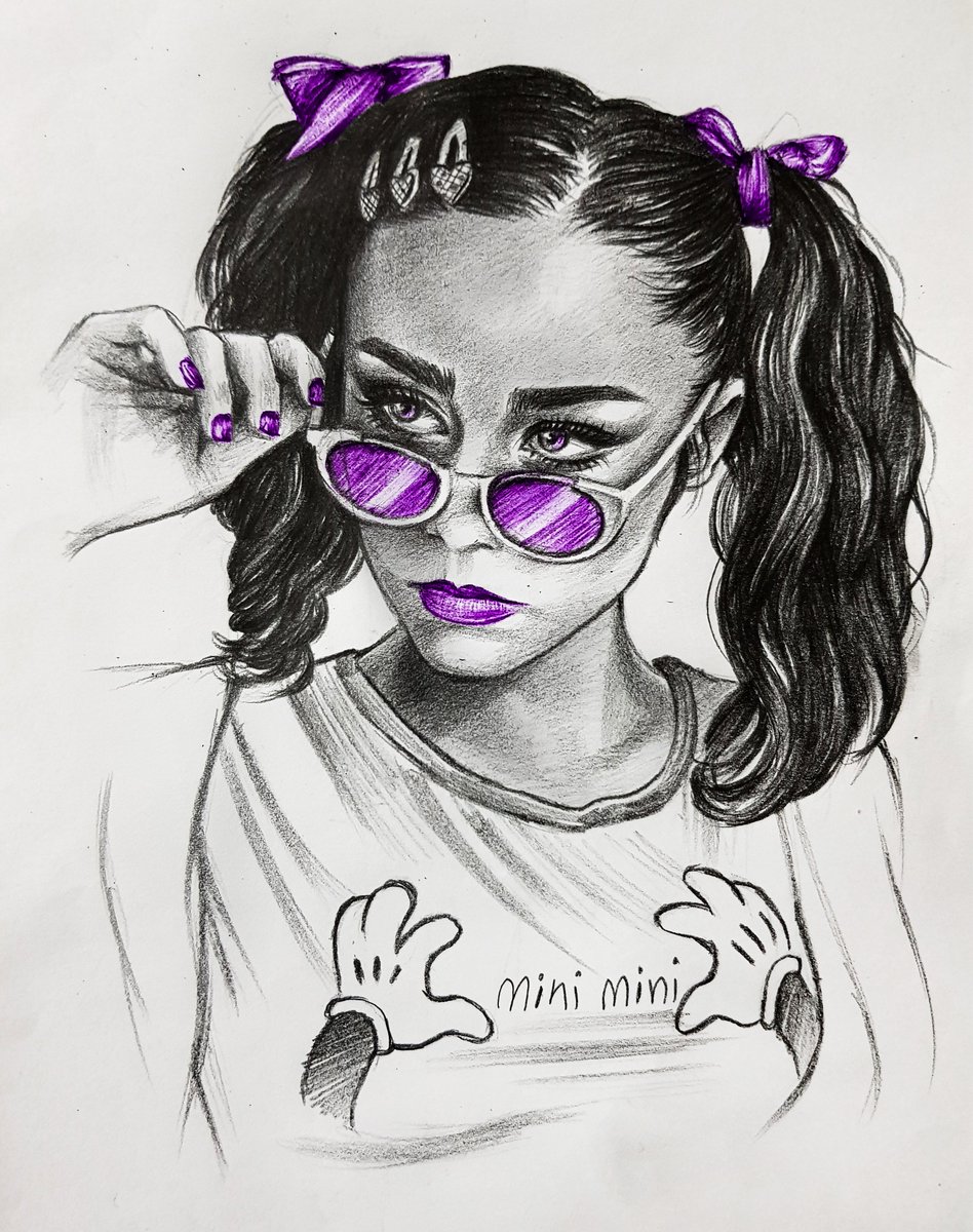 💜Shades of purple💜

#Niushart #NFTCommunity #NFTProject #NftColllector #MetaverseNFT #Pencildrawing #rarible #WomeninNFTs