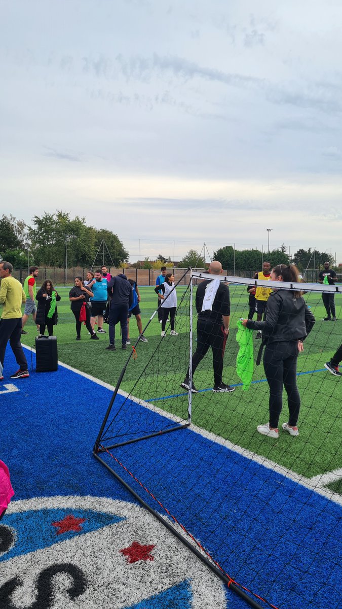 Horus_formation's tweet photo. Nous avons testé le #Footdating ! ⚽💼
#FOOTEMPLOI91 par @DistrictFoot91 et ses partenaires @pole_emploi @Bretigny91
Nous avons rencontré une dizaine de demandeurs d'emploi, que nous avons invité à notre prochaine session d'information. 👏
#recrutement #emploi #formationpro https://t.co/SQBYLxhiGF