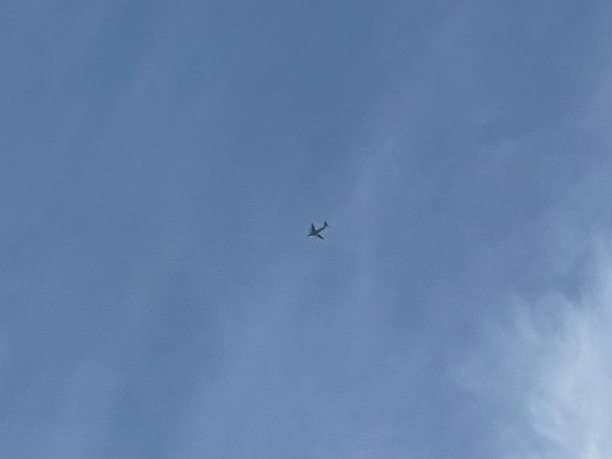 CJHElectrical's tweet photo. @flightradar24 The flight over the Oldham area at 18.17pm https://t.co/zq8huedF4R