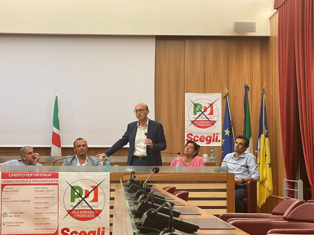 davide_crippa79's tweet photo. Stasera due incontri ricchi di proposte e di partecipazione. Ci sono ancora tanti indecisi, possiamo convincerli, possiamo vincere! https://t.co/zXJCAkCwzY