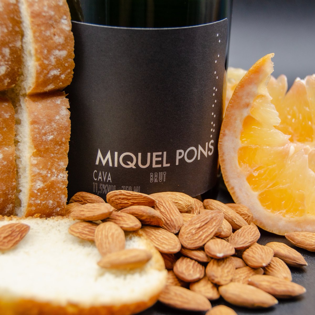 MitchellWines's tweet photo. #winewednesday feature: Miquel Pons Cava Brut
Fine and gentle bubbles. Persistent aromas of mature tropical fruits. Smooth flavors of brioche bread and almonds with a well-integrated and creamy sparkle.
Reach out to your Mitchell sales rep to order.
#wine #winedistribution https://t.co/7ATotadED1