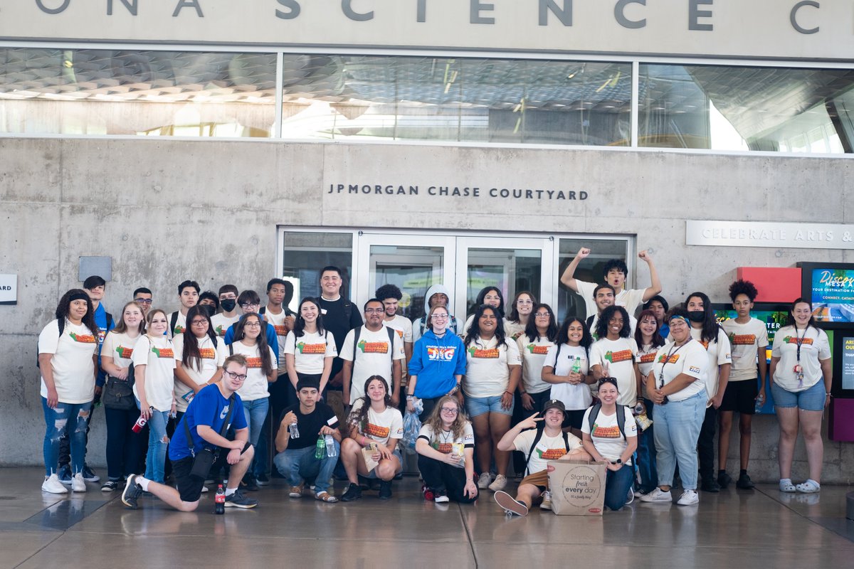 JAG_Arizona's tweet photo. Exploring, touring and learning with the Coolidge HS JAG class at the Arizona Science Center and Grand Canyon University. #jagaz #azeducation #Arizonacentersciencecenter #GCU #coolidgehs #collegeadventuretour #azontrack https://t.co/WmNjUpnajT