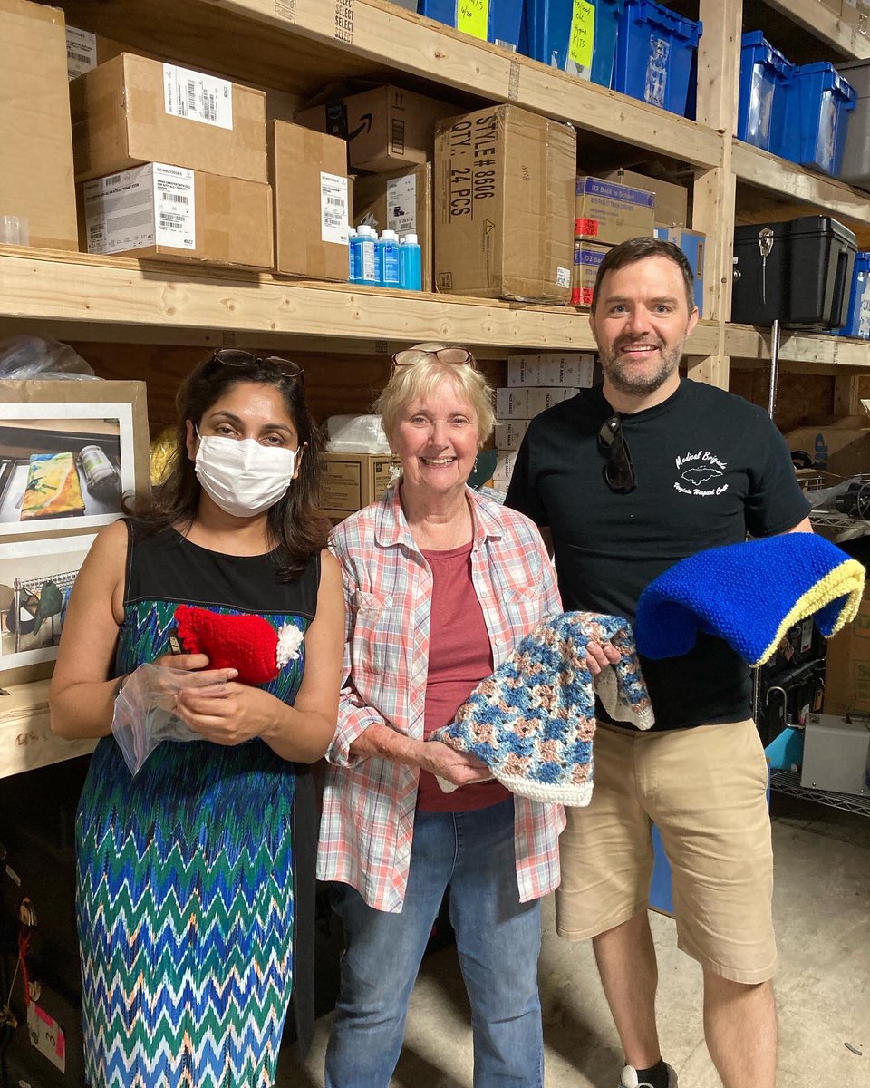 brigadeofmercy's tweet photo. BOM partners with @MedicalBrigade to help the communities in Honduras, especially children. For the container which left recently, BOMโs President delivered backpacks, hygiene kits, crayons and hand knitted baby hats and blankets. #BOM #compassionwithoutborders https://t.co/d2Xv6HCFyt
