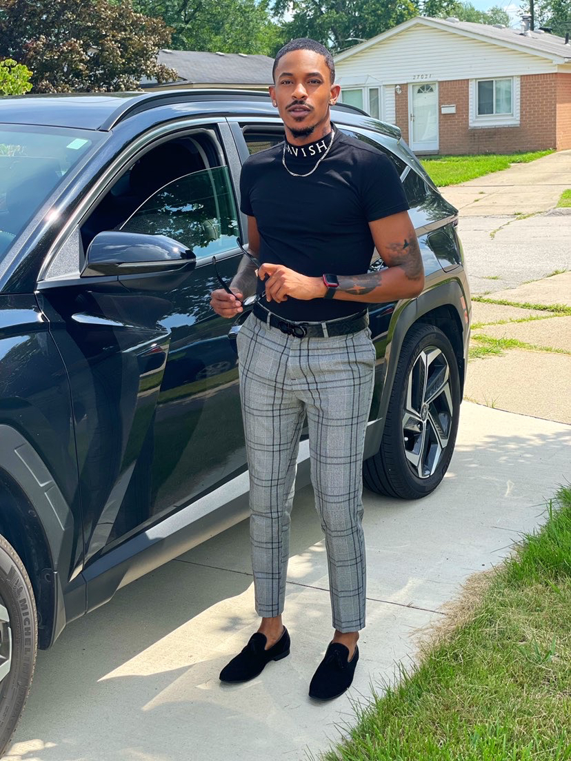 LavTheLifestyle's tweet photo. Lavish Casual and Ready 💎
.
.
 #mensfashion #menswear #mensstyle #menstyle #fashionblogger #streetstyle #instagood #streetwear #instafashion #fashionstyle #photooftheday #lavishthelifestyle #fashionista #menwithstyle #onlineshopping #lavishliving #trending #explorepages #gifti https://t.co/PNz8HOOsl6