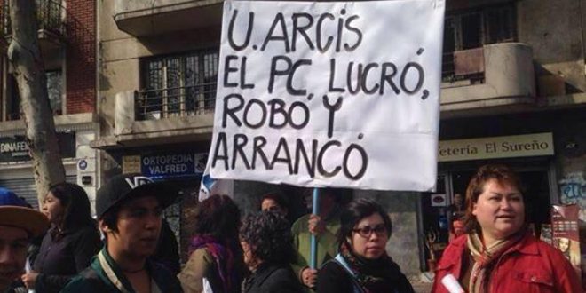lucasaykal's tweet photo. Carmen Hertz empresaria inmobiliaria
#Ladrona
#FueraComunistasDeChile
#ComunismoEsMiseria El PC 1era mayoría en #Corrupción
#ARCIS #ICAL #Itelecom #FarmaciasPopulares
#Vallejo #Nuñez #Hertz #Teillier #JadueCompliceDeLlaitul #LaVozDeLosQueSobran #sinfiltros_tv https://t.co/sjrOHWuXAU