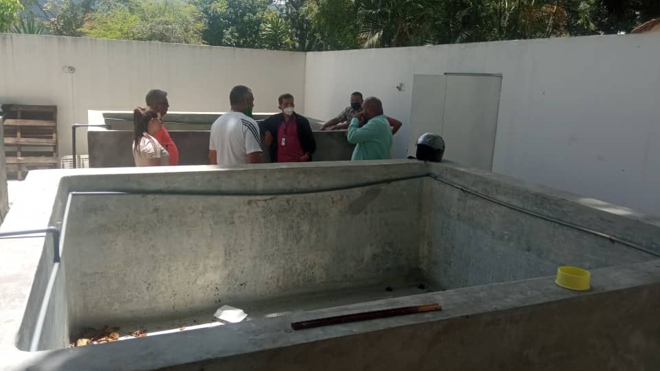 #Hoy | Pdte. de la CNAE, <a href="/pedrodiazg59/">Pedro Diaz</a>, sostuvo encuentro con representantes de <a href="/CorpescaVe/">CORPESCA</a> y la directiva de la UEN Pablo Acosta Ortiz ubicada en la Pqa. El Paraíso, para realizar la incorporación del pescado en el PAE. 

<a href="/NicolasMaduro/">Nicolás Maduro</a>
<a href="/delcyrodriguezv/">Delcy Rodríguez</a>
<a href="/_LaAvanzadora/">Yelitze Santaella</a>